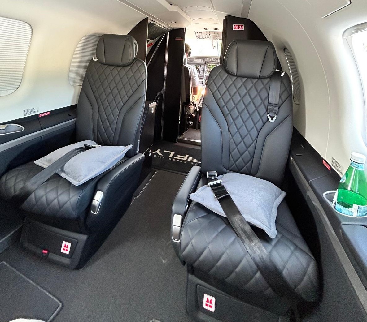 Pilatus PC-12 interior