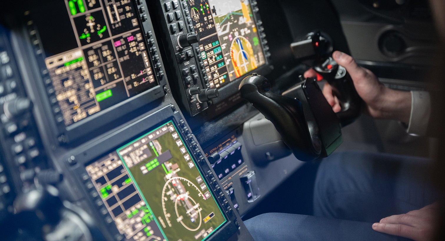 Vue rapprochée du cockpit du Pilatus PC-12