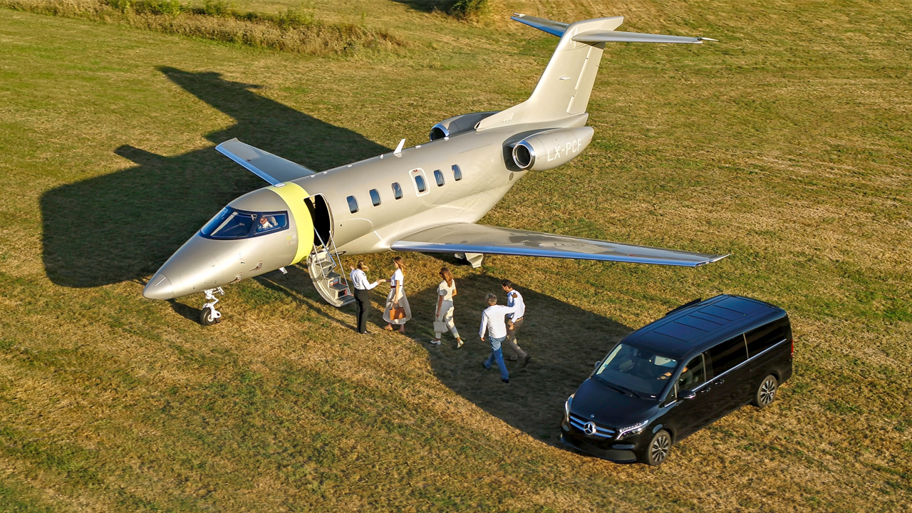 Pilatus PC-24 on a grass runway | Jetfly